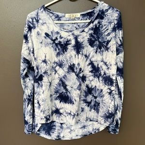 Pink Rose, Medium, Blue tie dye long sleeve shirt
